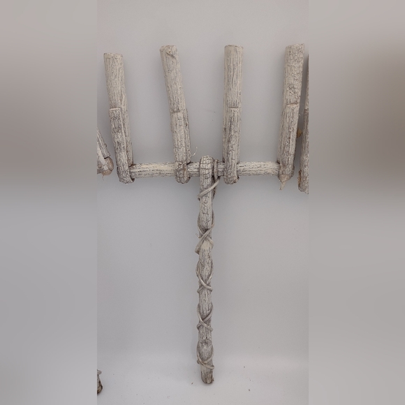 Lot Of 3 Wood Decor Intertwined Garden Fork - 4 Prong Handle 10" Length - Picture 3 of 3